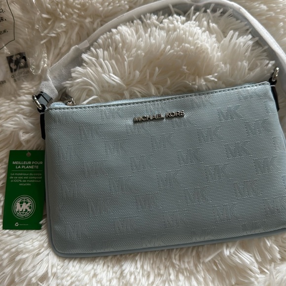 Brandnew Michael Kors Jet set travel Small Bag - Picture 1 of 3